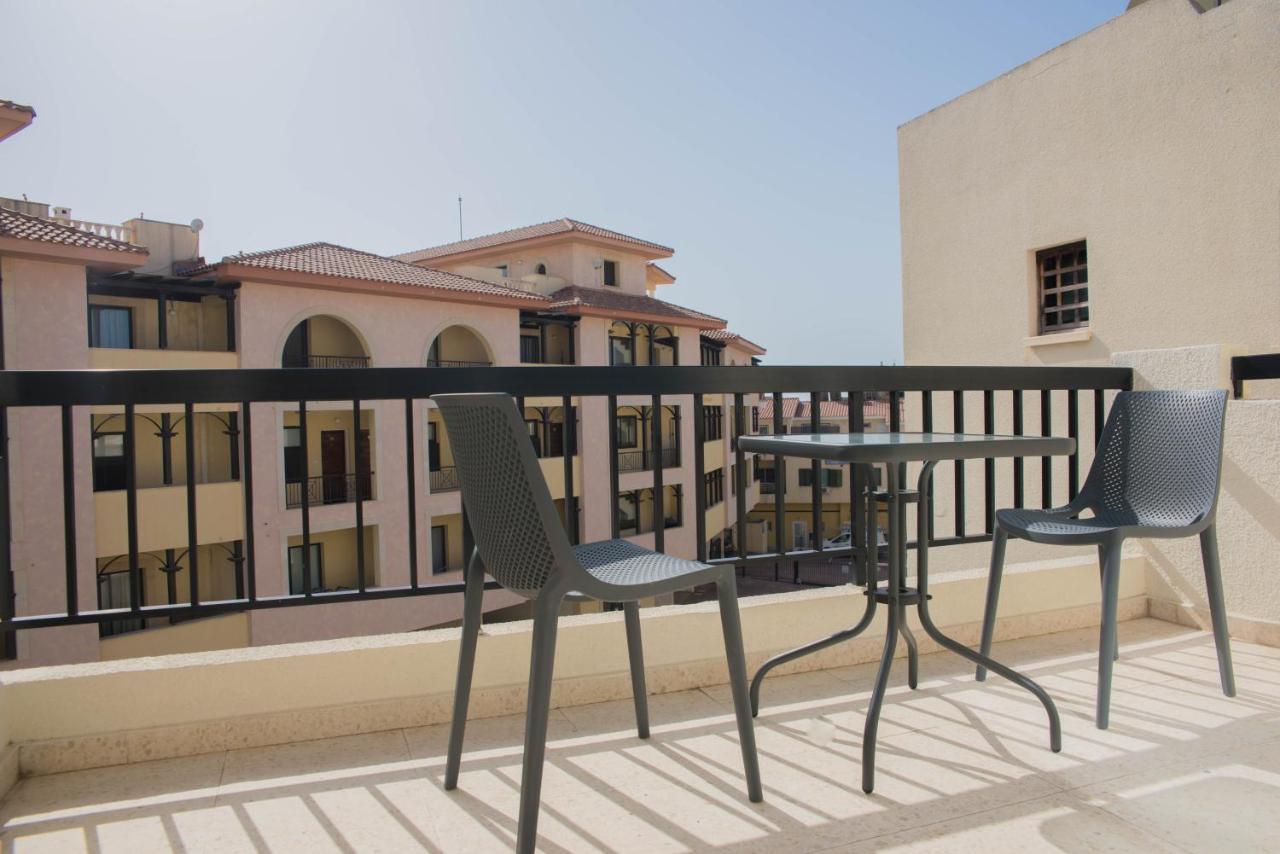 One Bedroom Apartment In Paphos In Good Location Exteriör bild